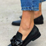 Georgia | Black Loafer With Shiny Bow