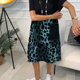 Allison - Stylish Short Sleeve Leopard Print Midi Dress