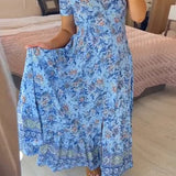 Ellie - Elegant Floral V-Neck Pleated Hem Dress