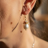 Vintage Gold Wire Earrings with Pearls