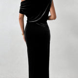 Marilyn - Timeless Velvet Relaxed Midi Dress