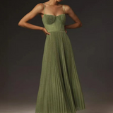 Zoe - Elegant Open-Back Sleeveless Evening Dress