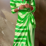Olivia – Printed Waist-Cinching Shirt Dress