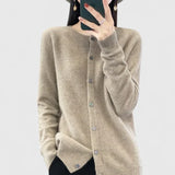 Lyxandria | Comfortable Cardigan