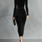 Neriis | Black Velvet Bodycon Dress