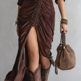 Alessia – Pleated Velvet Midi Dress