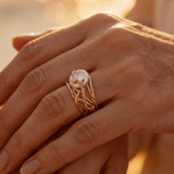 Vintage Delicate Gold Ring with Pearl