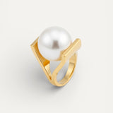 Vintage Gold Ring with Pearl Inlay
