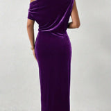 Marilyn - Timeless Velvet Relaxed Midi Dress
