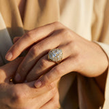 Vintage Gold Ring with Round Diamond
